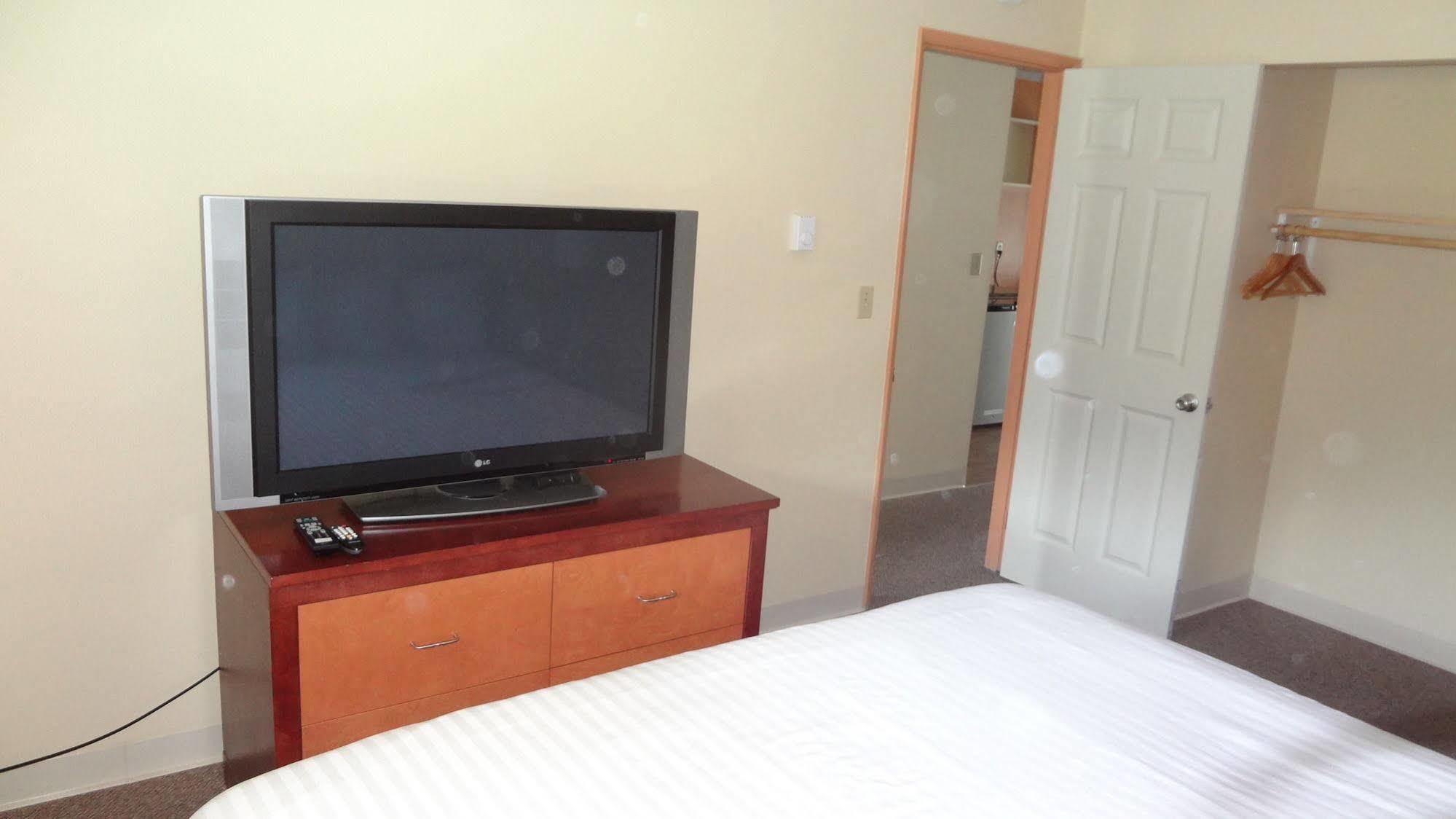 Sunrise Garden Suites Tukwila Εξωτερικό φωτογραφία